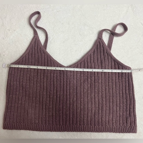 Wild Fable size medium knit ribbed crop tank top adjustable straps in purple - Picture 5 of 7